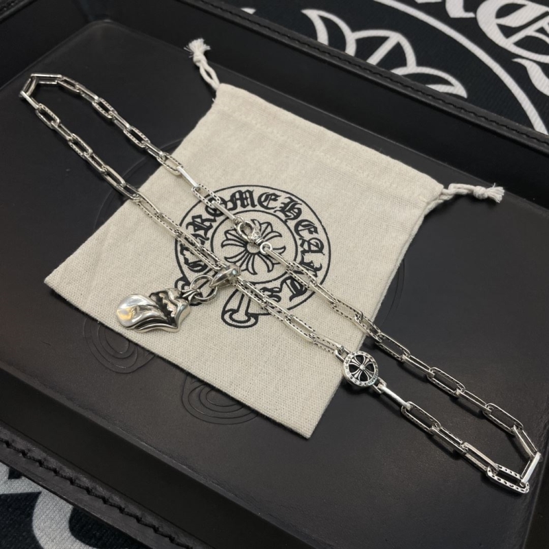 Ch*0me He**ts bracelets